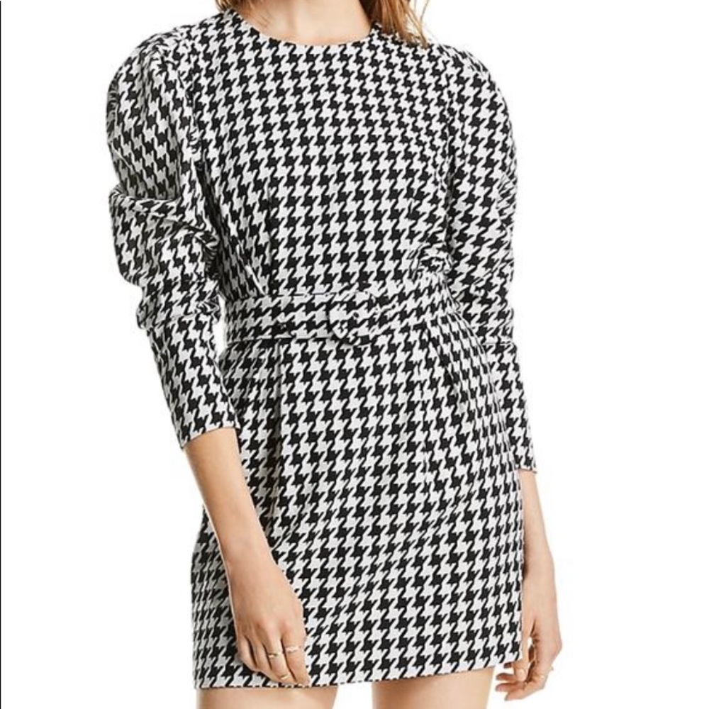 NEW LINI “Riley” Puff-Sleeve Houndstooth Dress - 100% Exclusive in size SMALL